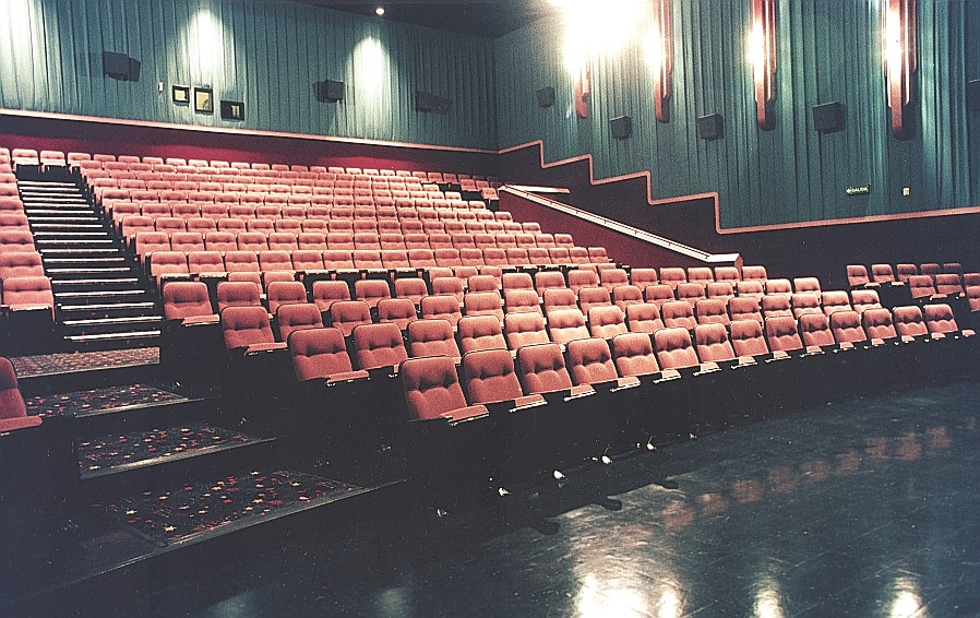 Cines Showcase